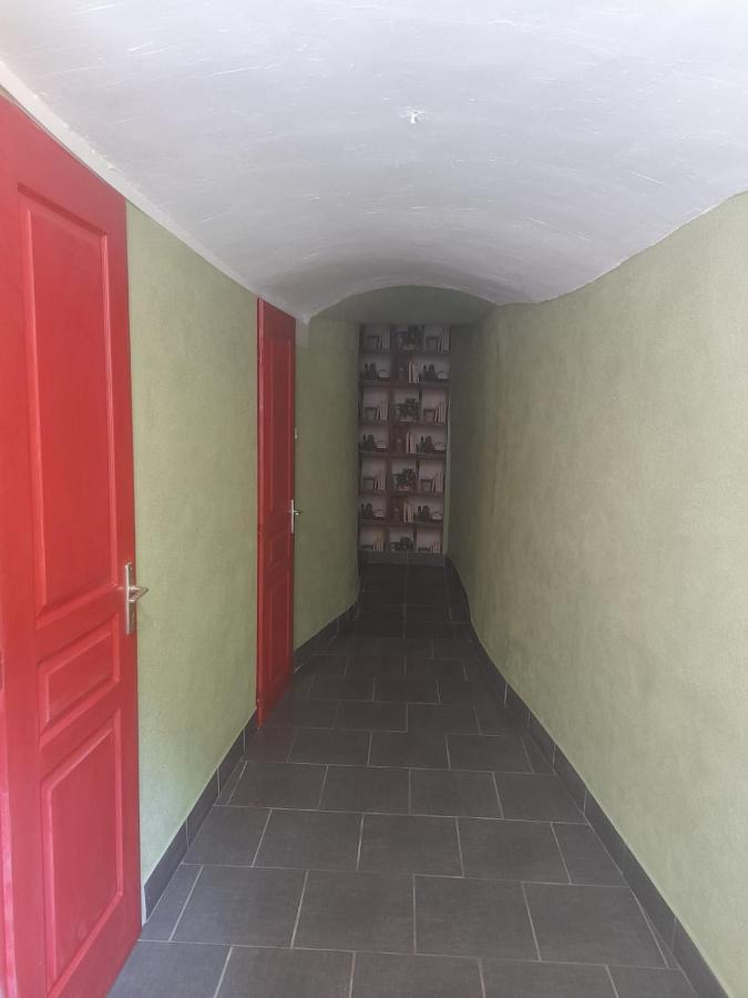 Gite Olivia Saint-Florent-sur-Auzonnet Exterior foto